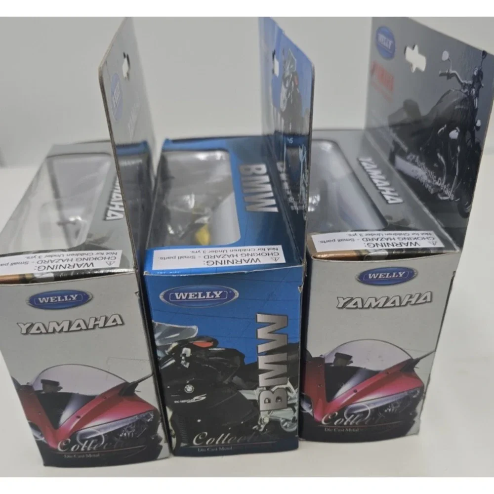 Welly 1:18 Diecast Motorcycle Lot of 3 Yamaha BMW Sport Bike Scooter NIB